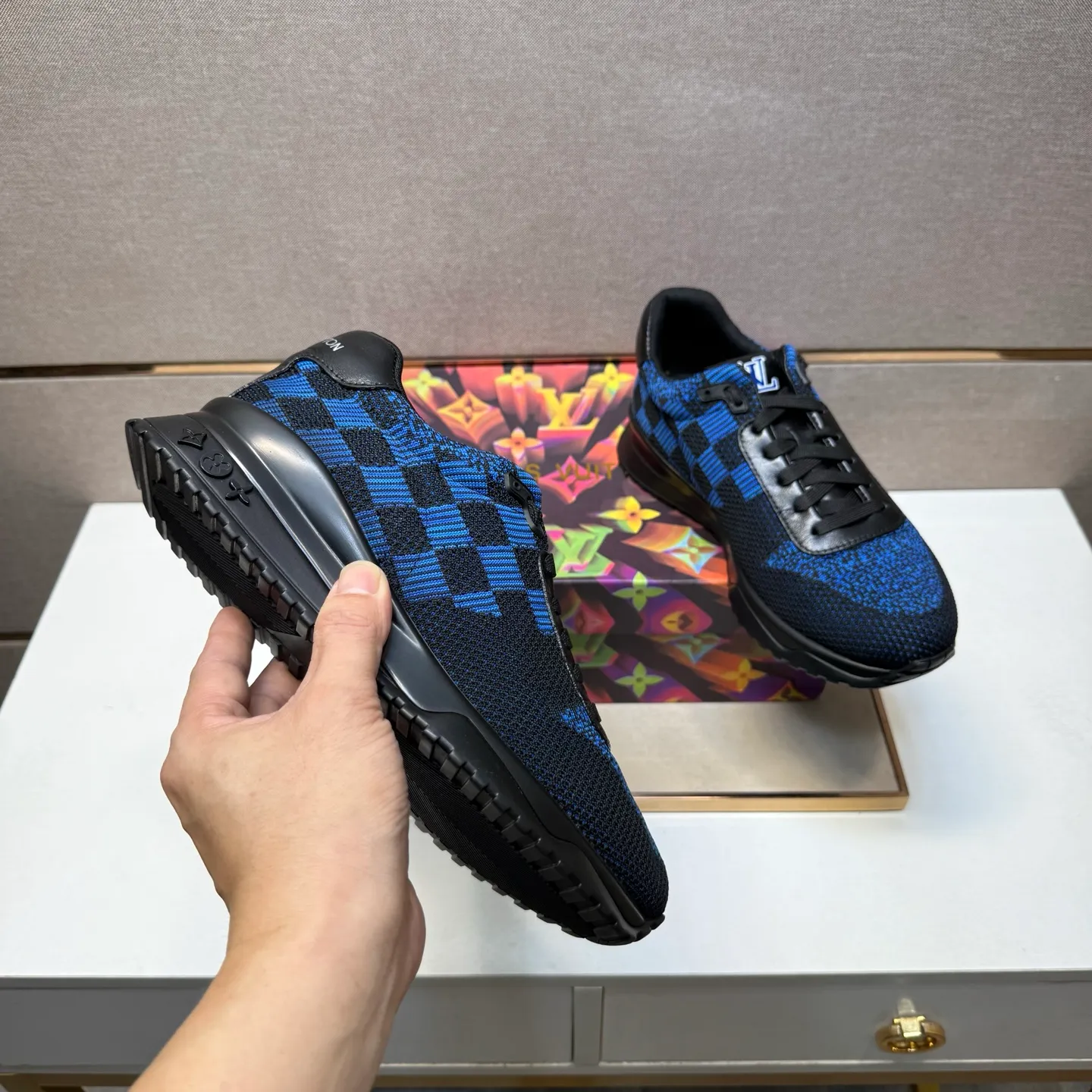 ⬛️Men's shoes 💰p540 [LV～] Men's casual shoes 2025z cabinet sales simultaneously 🔶Size: 38-44 #️⃣ 🔷4 colors🔜The upper is made of multi-material splicing➕Mesh lining, comfortable and breathable, sole: original comfortable and wear-resistant outsole, ⚠️real thing📱photographed🎬real thing is better📢📢📢